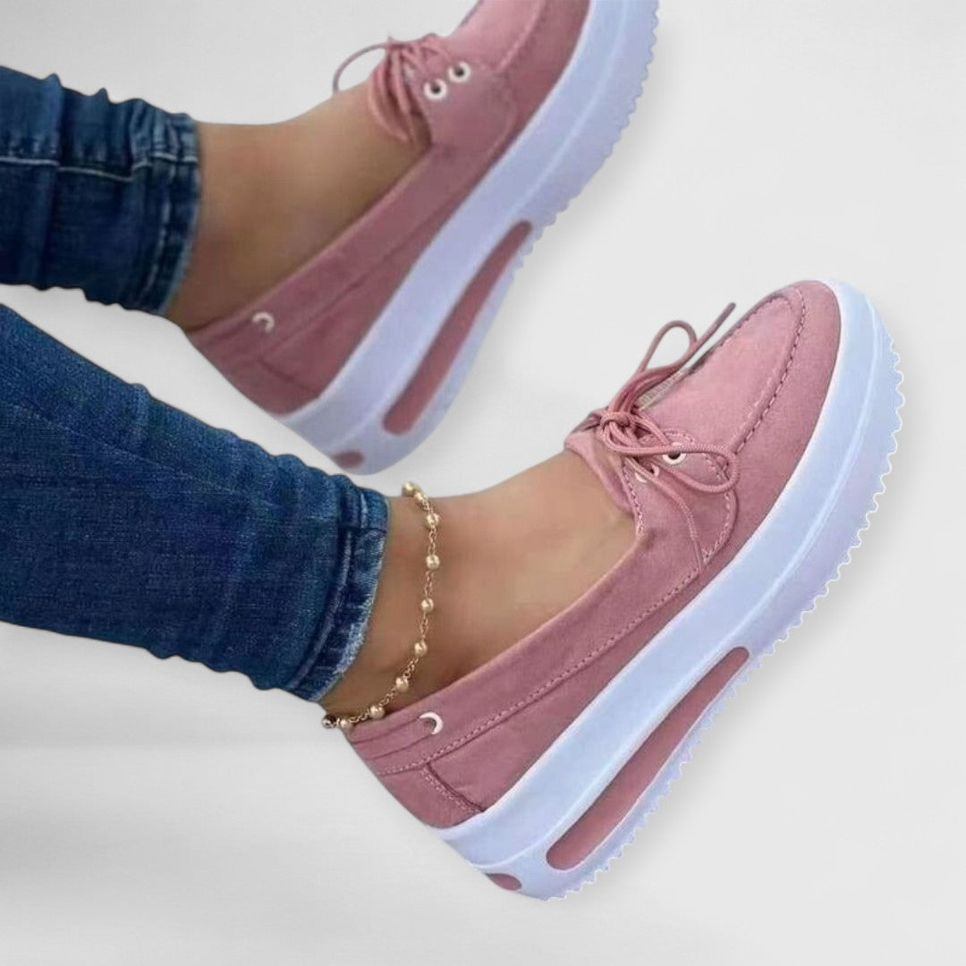 KRIS | Stilvolle Schnürsneaker