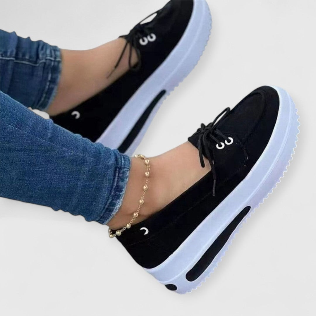 KRIS | Stilvolle Schnürsneaker