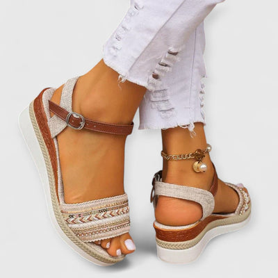 MONA | Sandalen mit Meeresflair