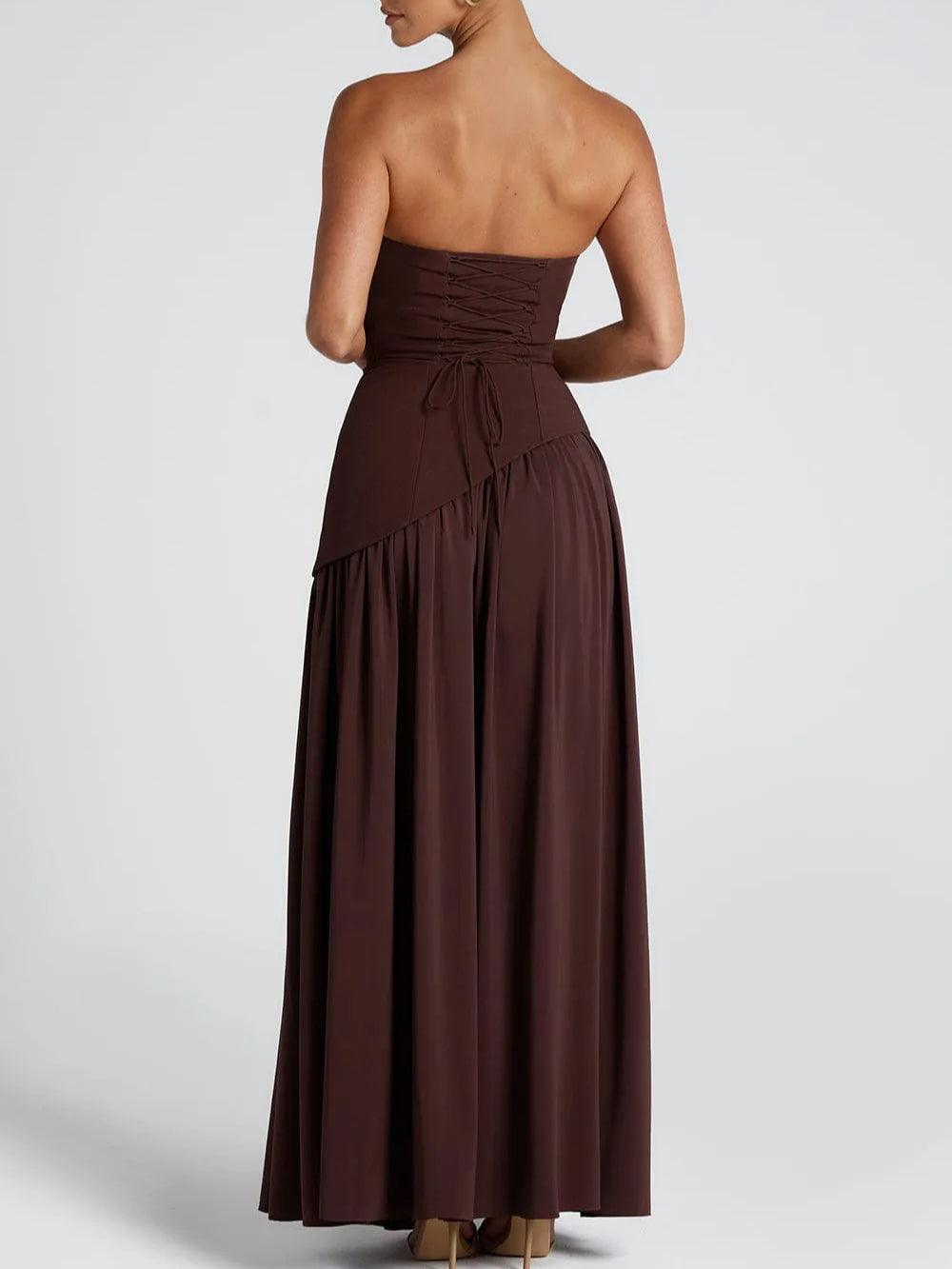 Esmee | Schulterfreies Maxikleid mit Schlitz und Schleifen-Detail